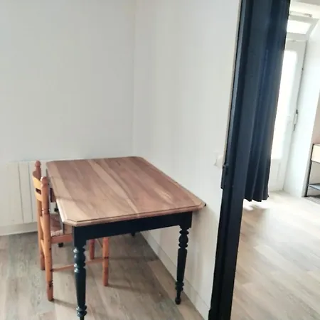 Chaleureux Et Parking *