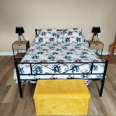 Chaleureux Et Parking La Chevrolière