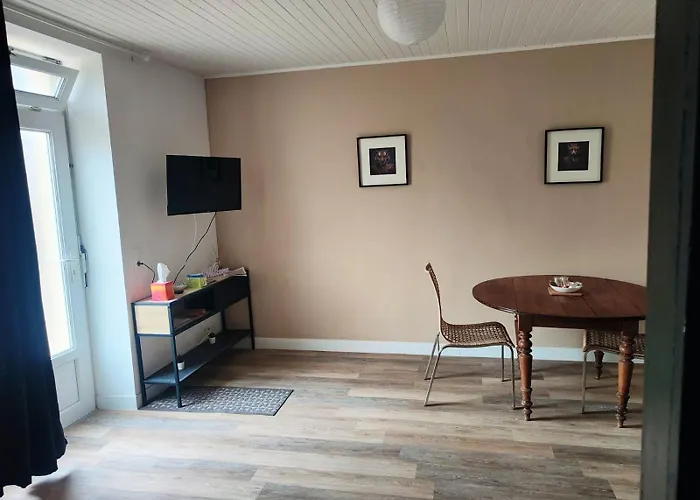 Vakantiehuis Chaleureux Et Parking La Chevrolière